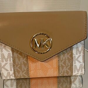 Michael Kors Tan and Peach Logo Envelope Crossbody Wallet